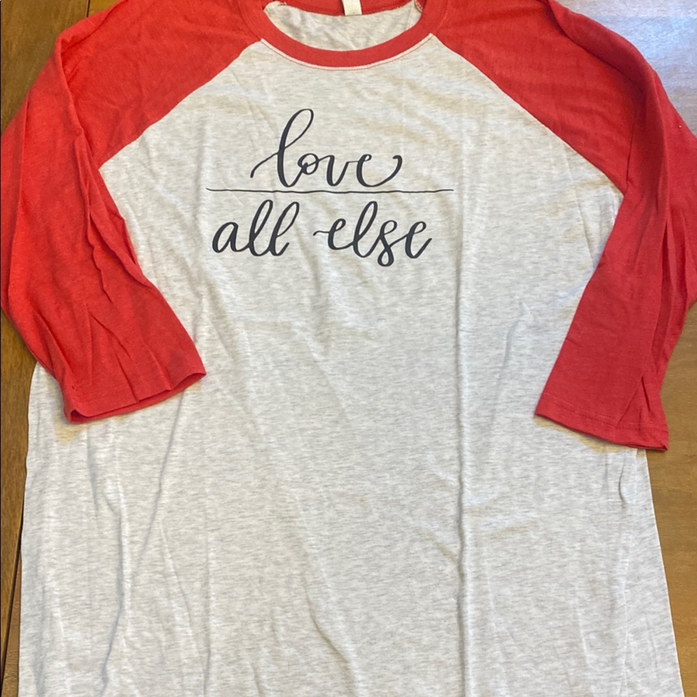 Elly and Grace XL Red and White Raglan Shirt